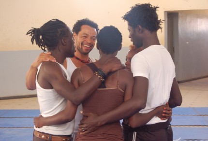 Dancers of 1er Temps with Benjamin Abras, Ouakam, May 2014